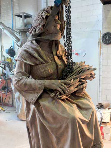 Bertha Klingberg: Bertha am Kran