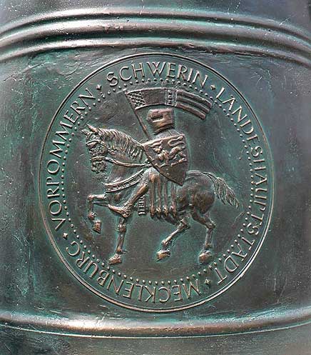 Bertha Klingberg: Wappenrelief