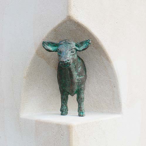 Fiek'n-Brunnen zu Hagenow: Kälbchen