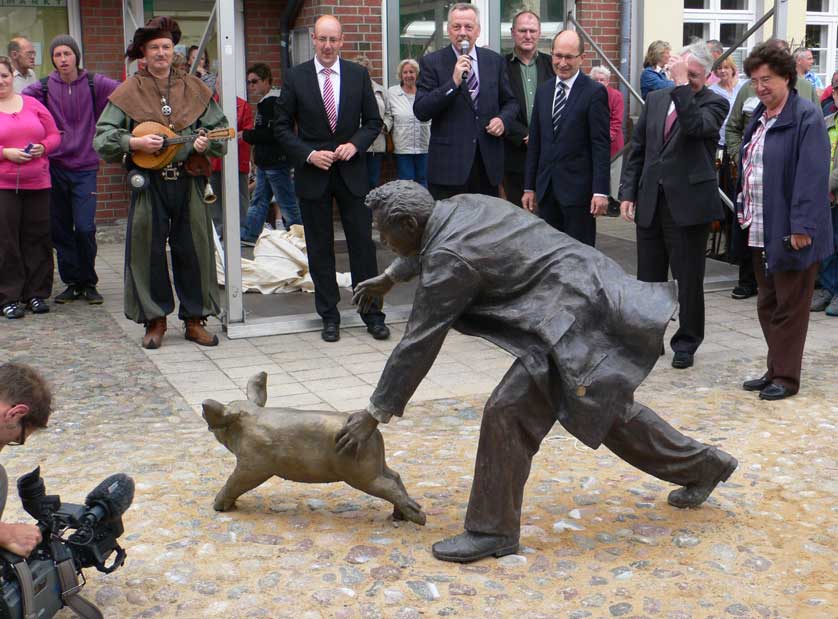 Der Glücksfänger zu Wittenburg: Die Sparkassenherren lassen ihn laufen