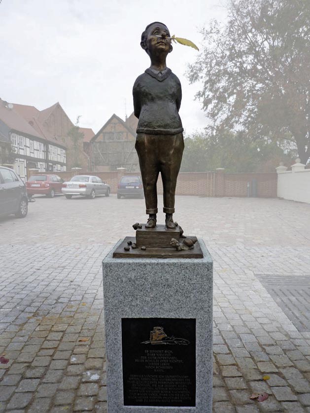 Lenzener Narrenfreiheit: Unfähiger Beamter